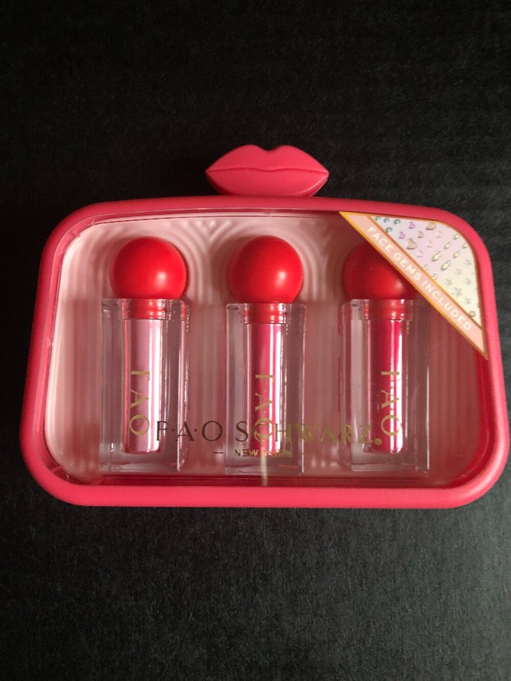 FAO Schwarz Glimmer & Glam 4pc Lipstick Set